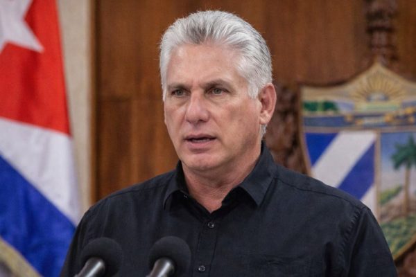 Díaz-Canel dice que Cuba está “preparándose por si hay que pasar al estado de guerra” en medio de tensiones con EE. UU.